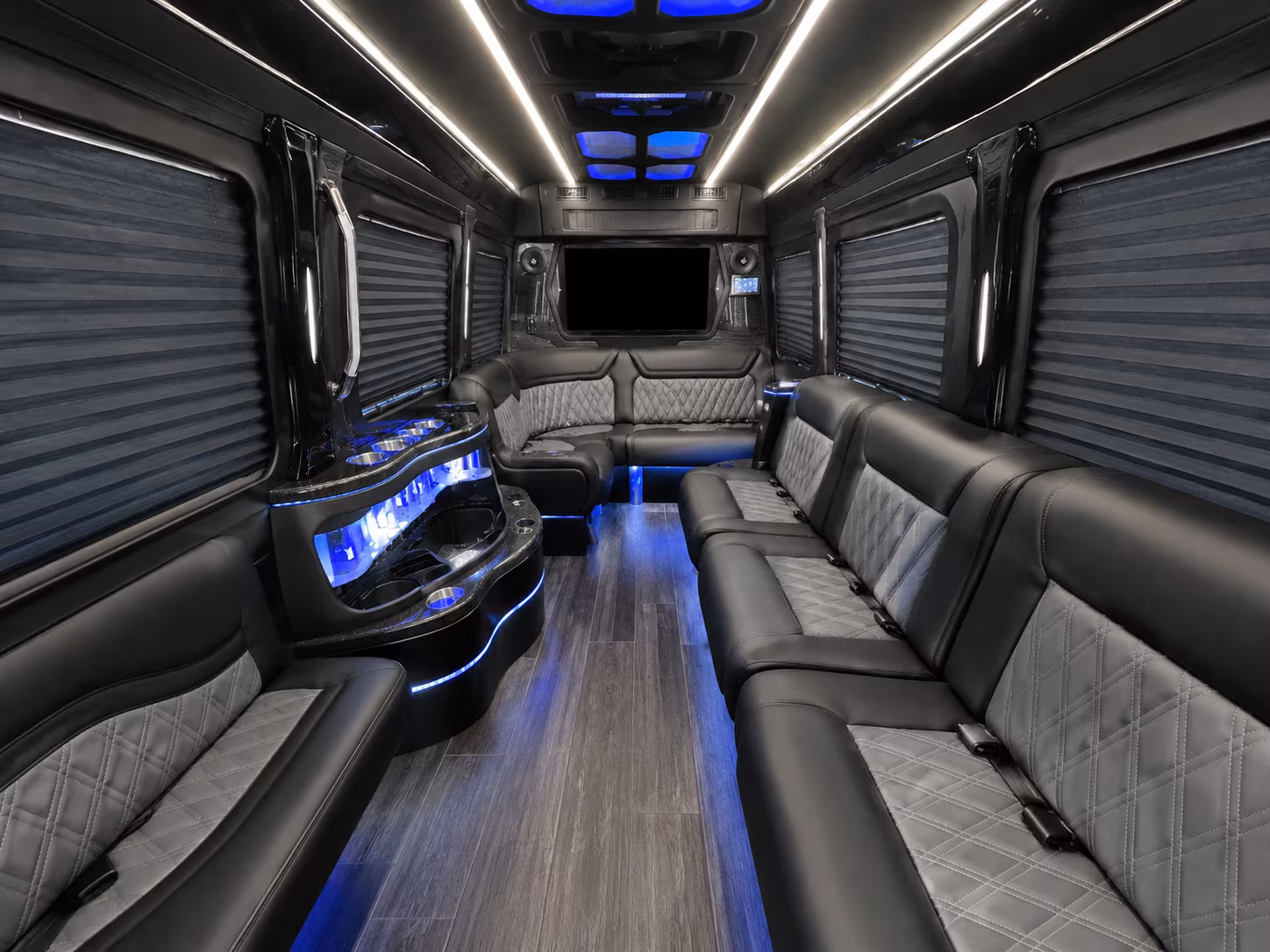 why sugarlandcoachbuscompany com makes government military transportation in sugar land easier